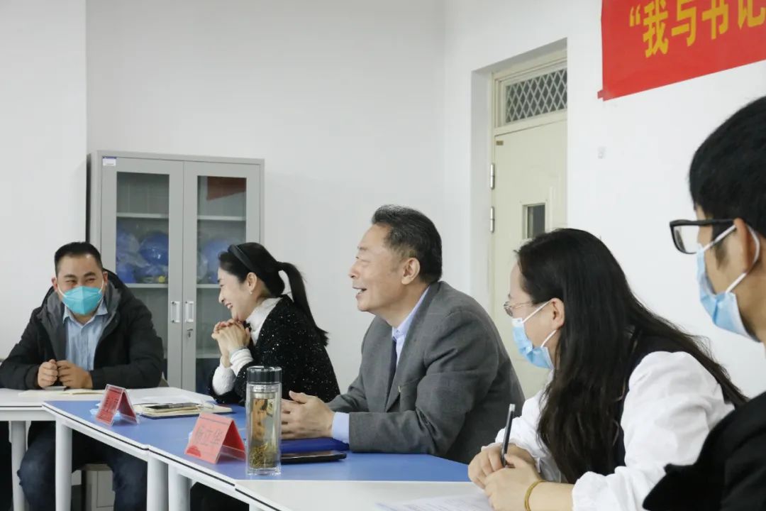 103.jpg